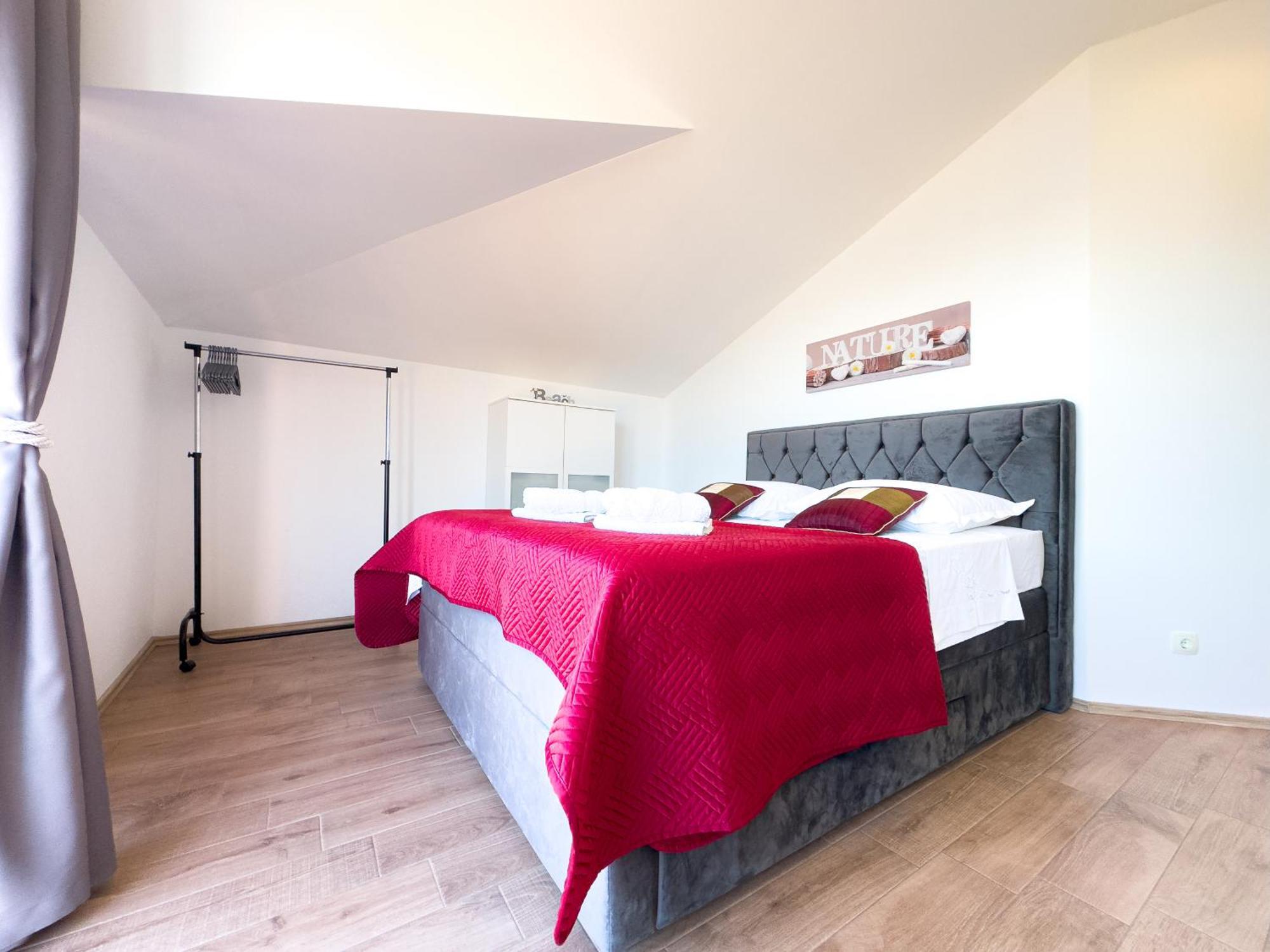 Regina Del Mare Apartment Slatine Exterior photo